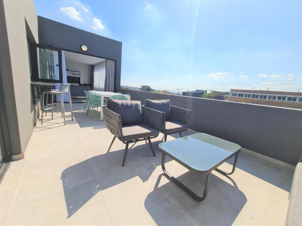 Mint Apartments Greenside Johannesburgo Exterior foto
